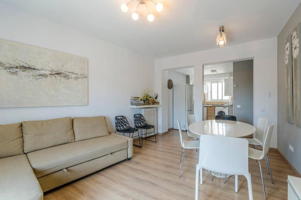 Canela Homes Barcelona Balmes ภายนอก รูปภาพ